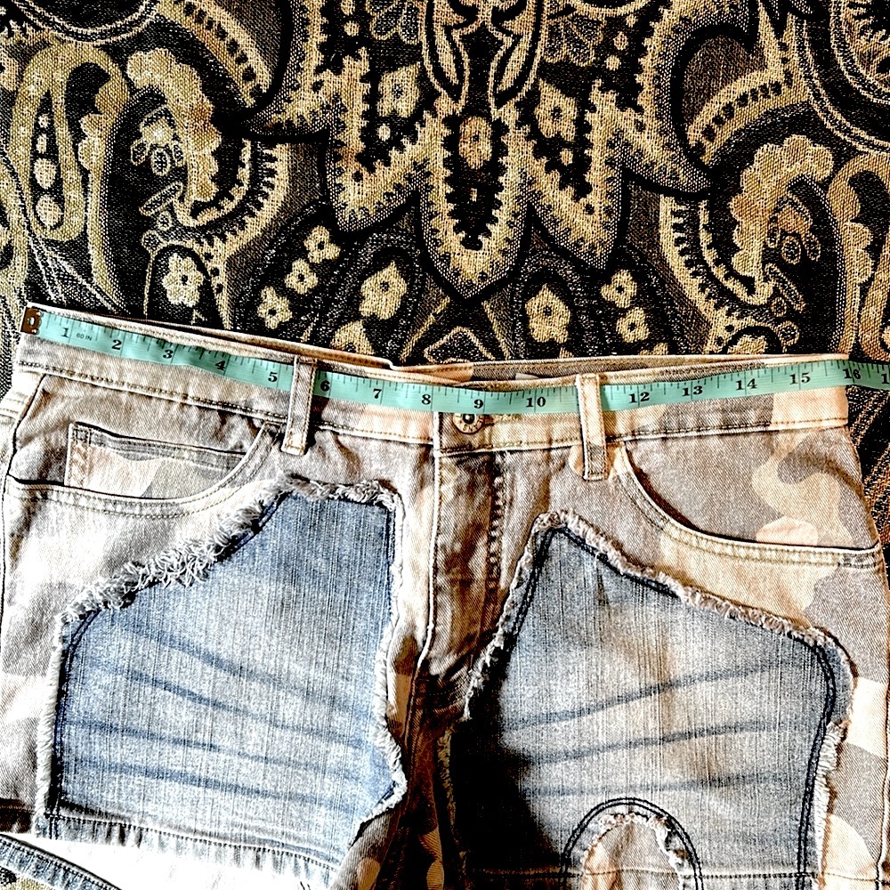 Lazerjeans Camouflage Denim Shorts with Jean patchwork detail - Picture 13 of 16